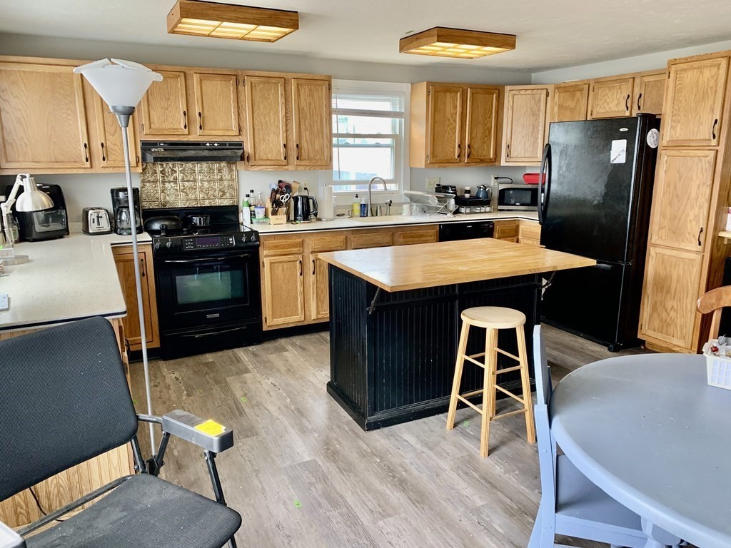 11 Moreland Avenue, Unit WINTER Hull, MA 02045 - Photo 6 of 17