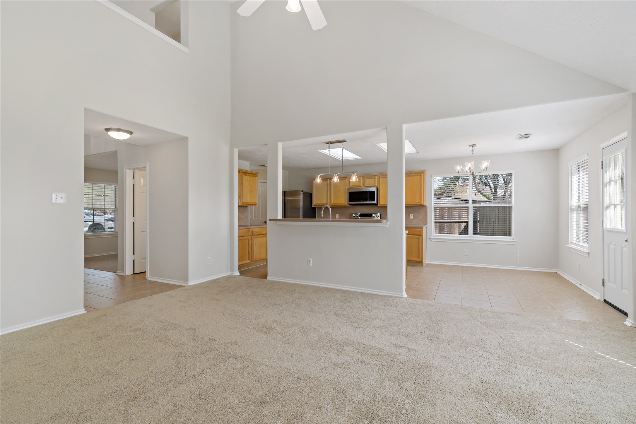 5607 Lilywood Court Rosharon, TX 77583 - Photo 15 of 49