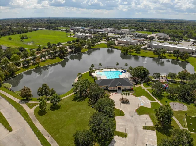 $310,000 | 5607 Lilywood Court, Rosharon, TX 77583