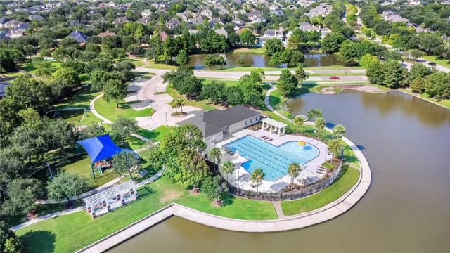 $310,000 | 5607 Lilywood Court, Rosharon, TX 77583