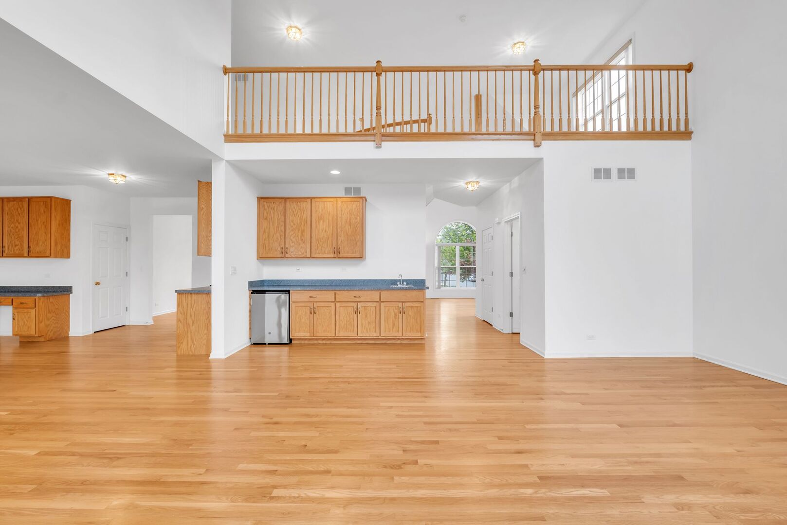 523 West Ruhl Road Palatine, IL 60074 - Photo 13 of 65