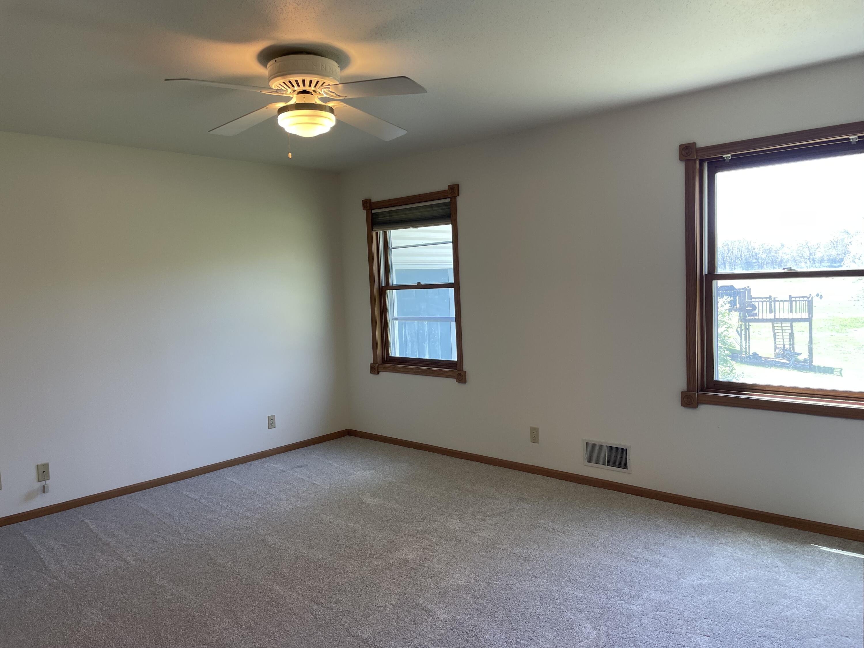 11411 Flavin Road Greenfield, WI 54660 - Photo 13 of 26 Primary BR