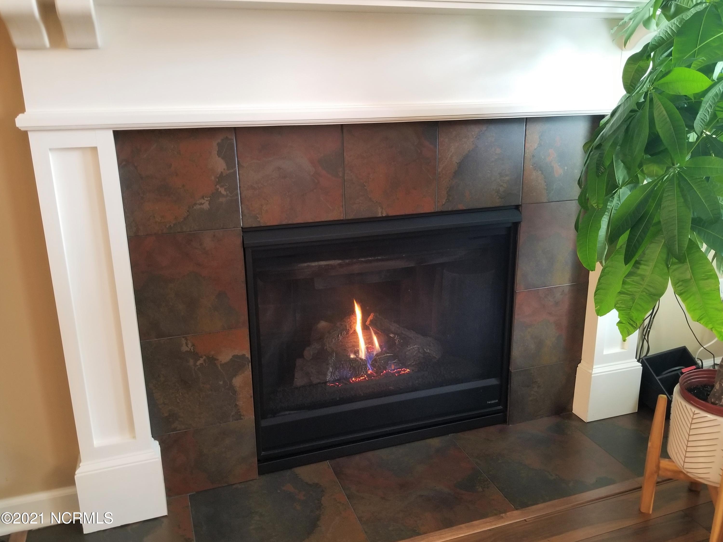 1870 Lansdowne Road Rocky Mount, NC 27804 - Photo 18 of 43 Fireplace