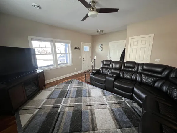 $399,900 | 900 8 Avenue Southwest, Pine Island, MN 55963