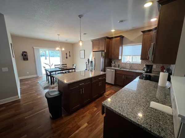 $399,900 | 900 8 Avenue Southwest, Pine Island, MN 55963