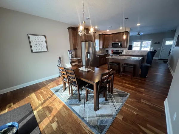 $399,900 | 900 8 Avenue Southwest, Pine Island, MN 55963