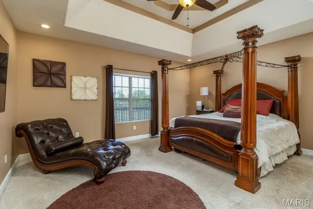 $559,900 | 22805 Green Hills Road, Lebanon, MO 65536