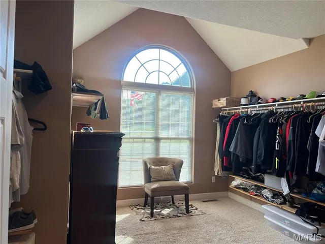 $559,900 | 22805 Green Hills Road, Lebanon, MO 65536