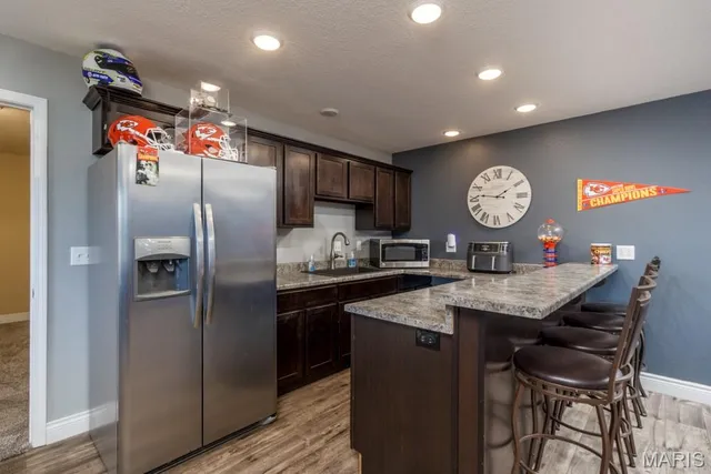 $559,900 | 22805 Green Hills Road, Lebanon, MO 65536