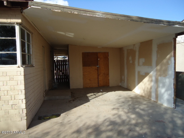 120 West Riverside Street Phoenix, AZ 85041 - Photo 11 of 32 Carport