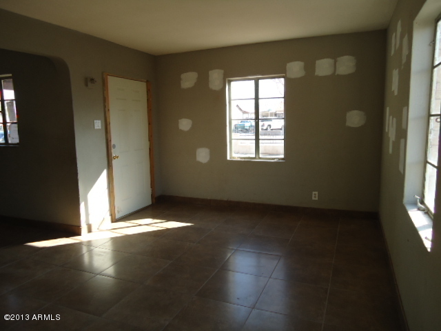 120 West Riverside Street Phoenix, AZ 85041 - Photo 16 of 32 Entrance
