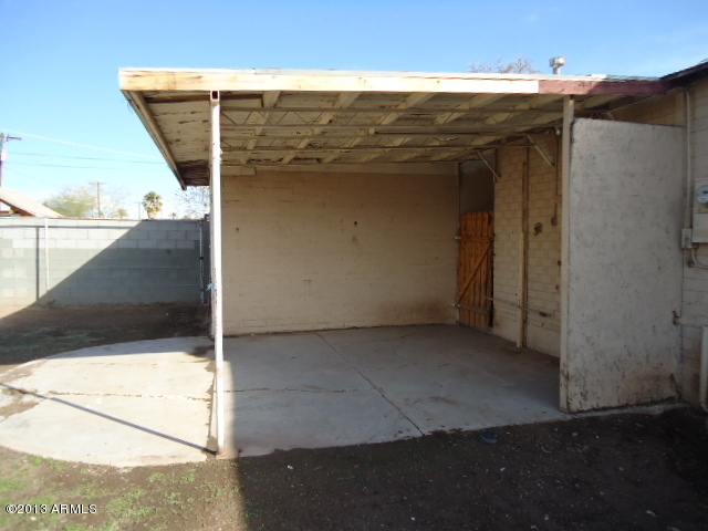 120 West Riverside Street Phoenix, AZ 85041 - Photo 27 of 32 Rear Patio