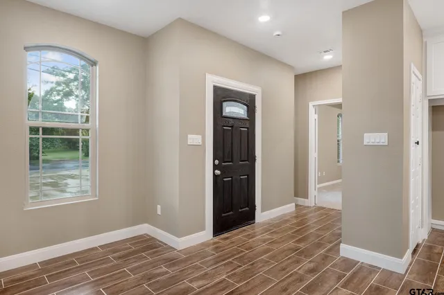 $258,100 | 1720 Outer Drive, Tyler, TX 75701