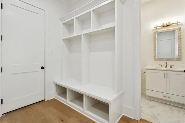 $720,000 | 184 Chateau Papillon, Mandeville, LA 70471