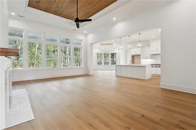 $720,000 | 184 Chateau Papillon, Mandeville, LA 70471