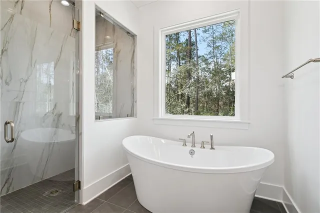 $720,000 | 184 Chateau Papillon, Mandeville, LA 70471