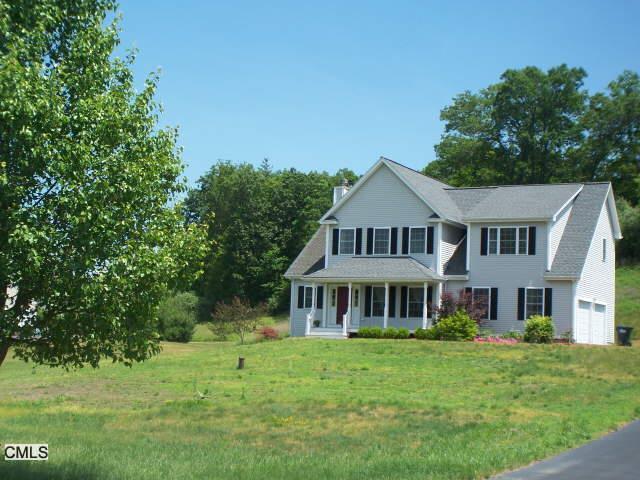 18 Quarry Ridge Road Newtown, CT 06482 - Photo 1 of 1