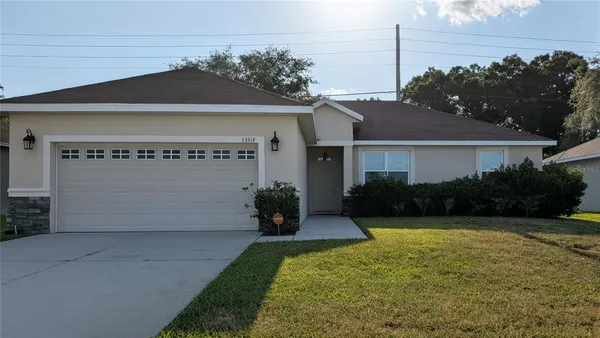 $2,225 | Undisclosed Address, Leesburg, FL 34788