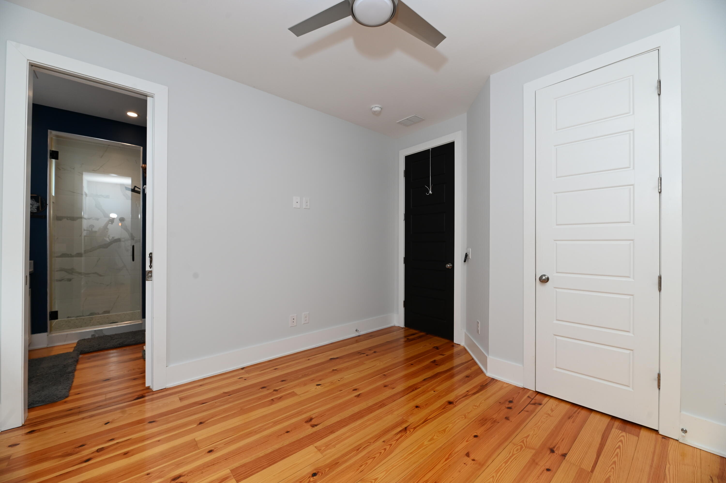 375 Huger Street, Unit F Charleston, SC 29403 - Photo 17 of 29 DSC_0689 (1)