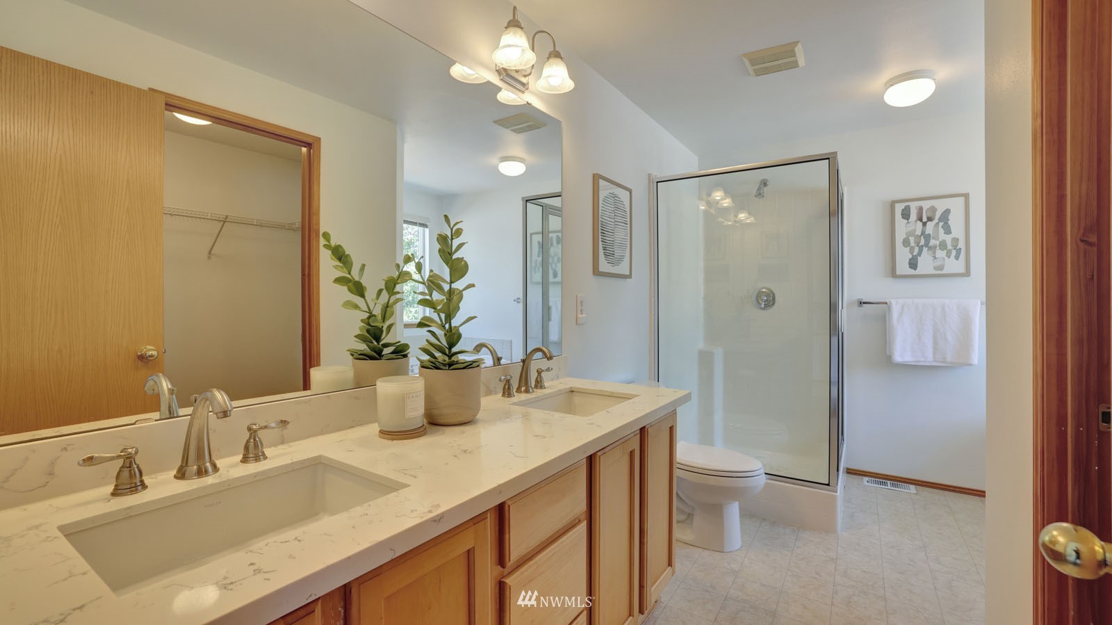 1921 Queen Avenue Northeast Renton, WA 98056 - Photo 16 of 25 Gallery Image 16