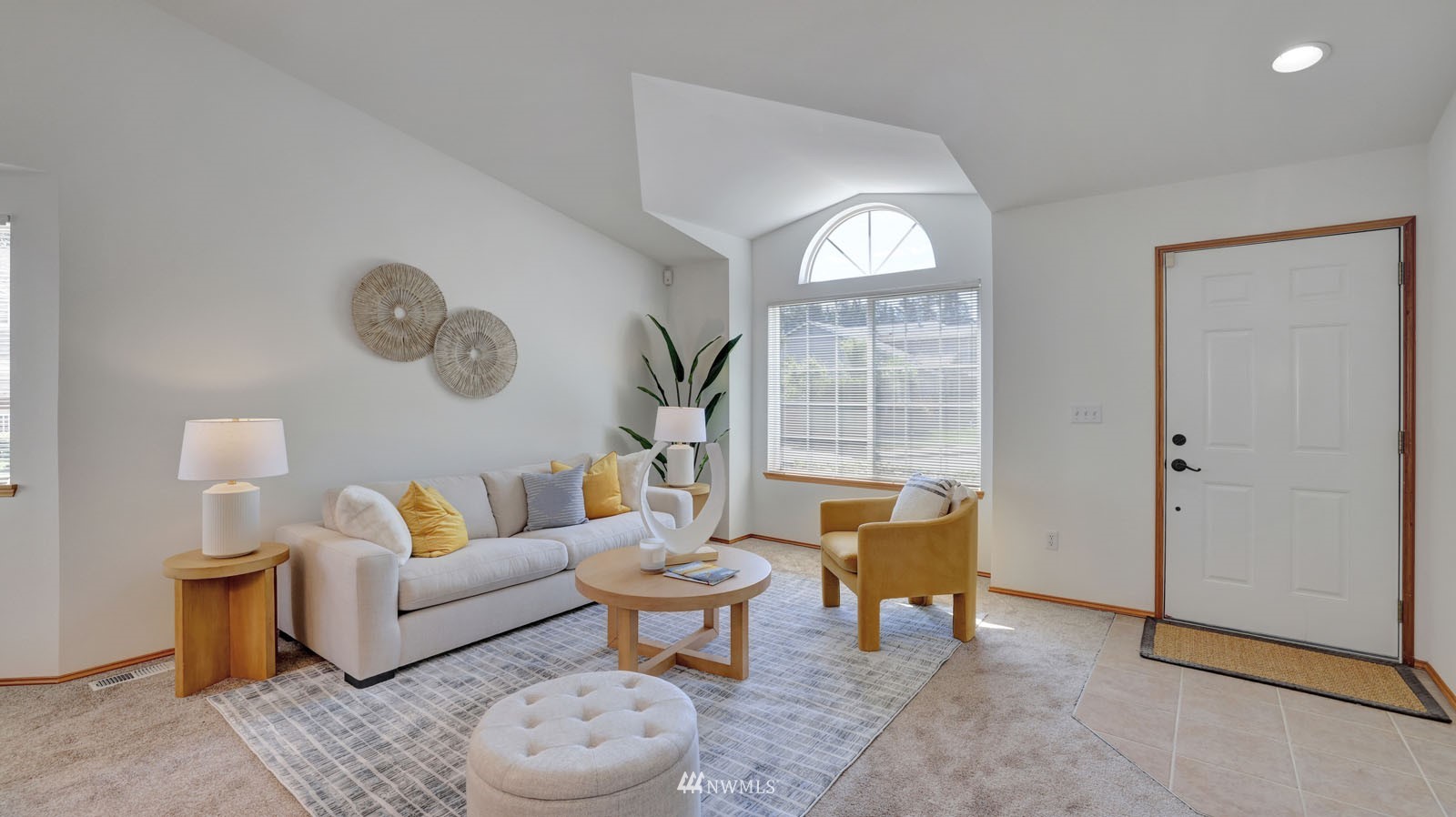 1921 Queen Avenue Northeast Renton, WA 98056 - Photo 2 of 25 Gallery Image 2
