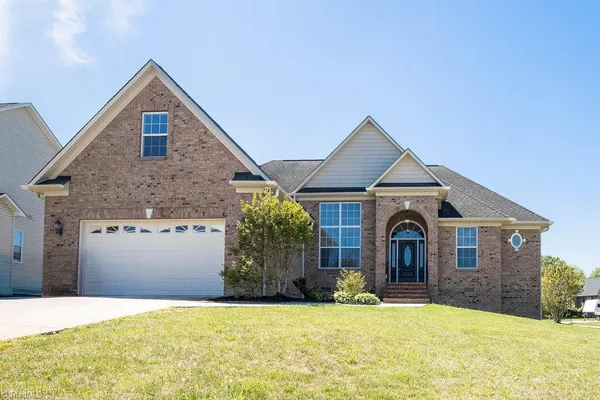 $365,000 | 2007 Shady Oak Lane, Archdale, NC 27263