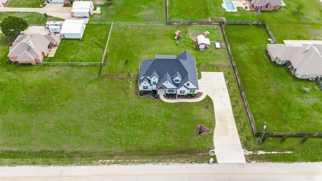 2255 County Road 377 Van Alstyne, TX 75495 - Photo 35 of 38