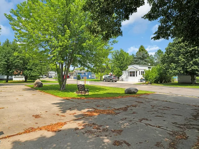 $104,900 | W4945 County Rd ES, Unit 157, Sugar Creek, WI 53121