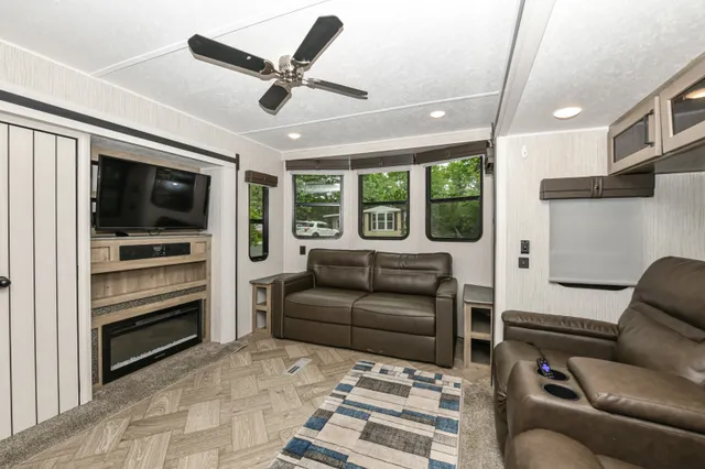 $104,900 | W4945 County Rd ES, Unit 157, Sugar Creek, WI 53121