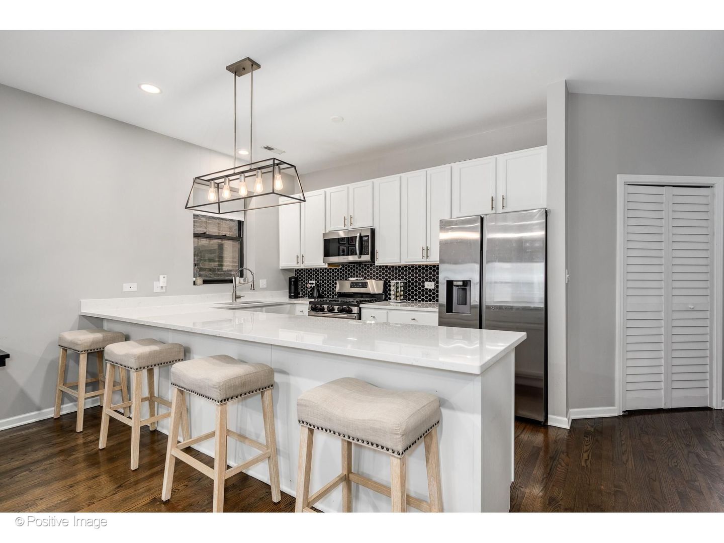 1751 West Division Street, Unit 2E Chicago, IL 60622 - Photo 12 of 24