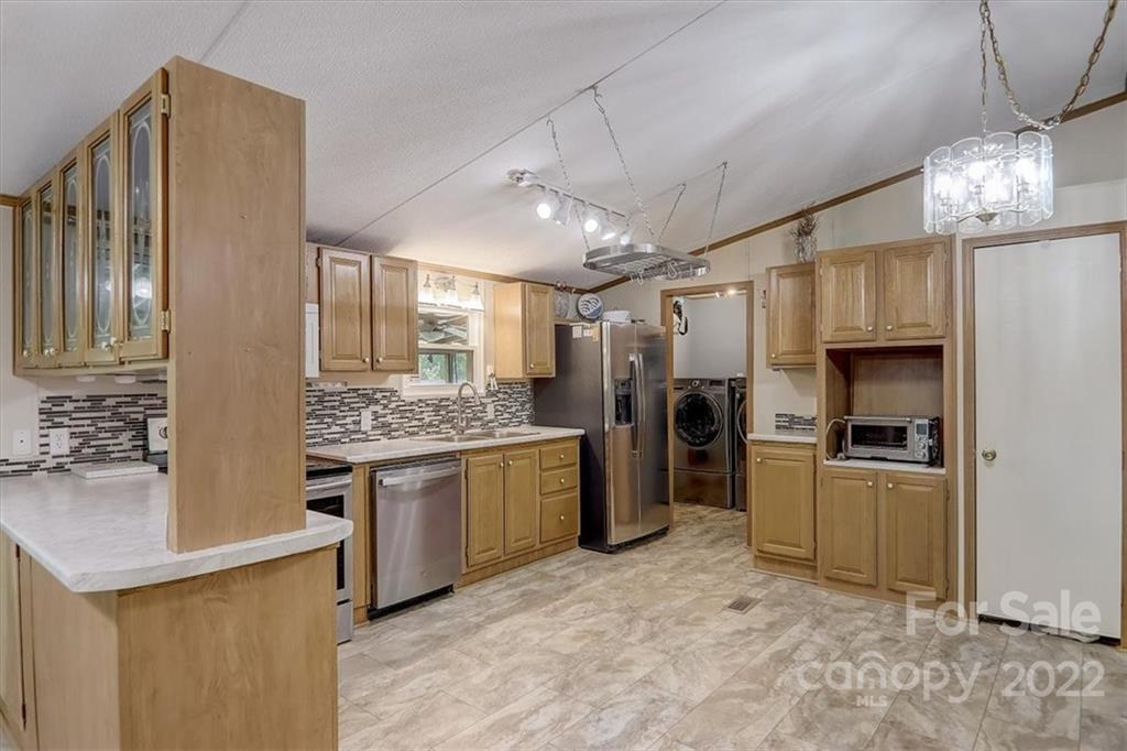 15 Hunter Road Fairview, NC 28730 - Photo 24 of 48 Gallery Image 24