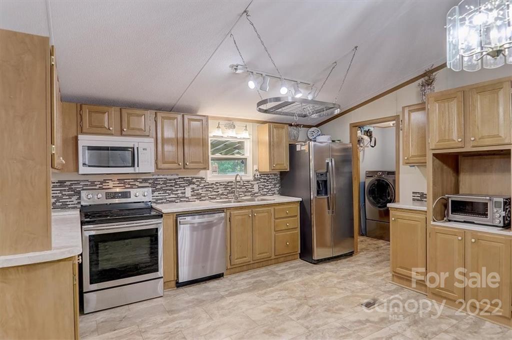 15 Hunter Road Fairview, NC 28730 - Photo 25 of 48 Gallery Image 25