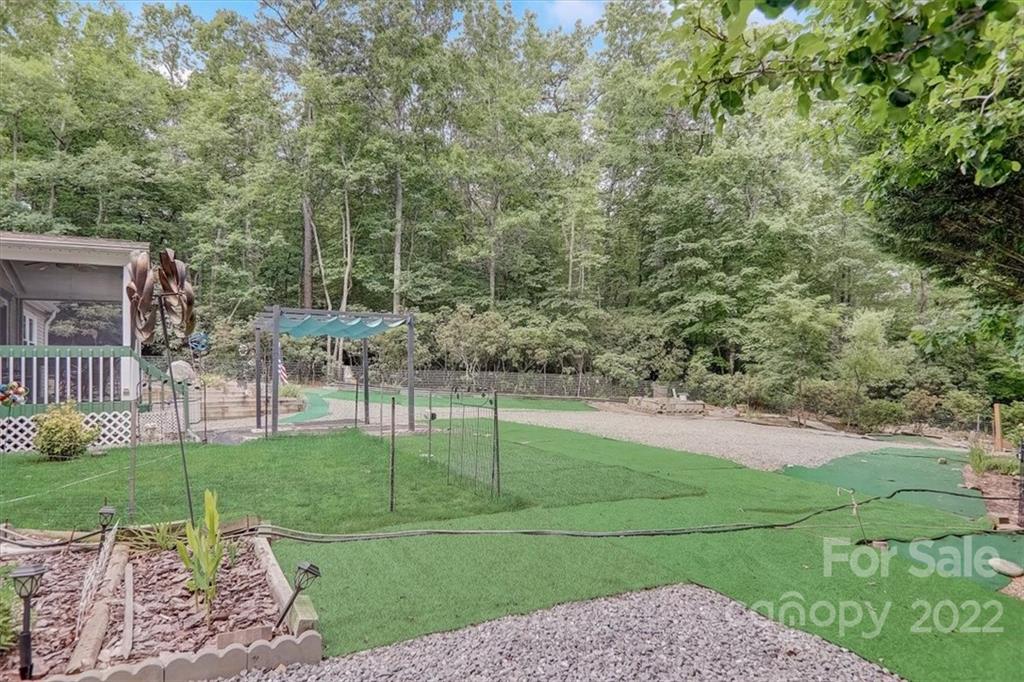 15 Hunter Road Fairview, NC 28730 - Photo 41 of 48 Gallery Image 41