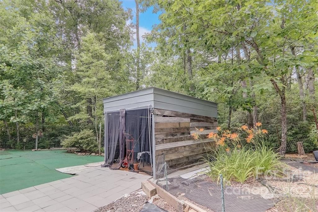 15 Hunter Road Fairview, NC 28730 - Photo 45 of 48 Gallery Image 45