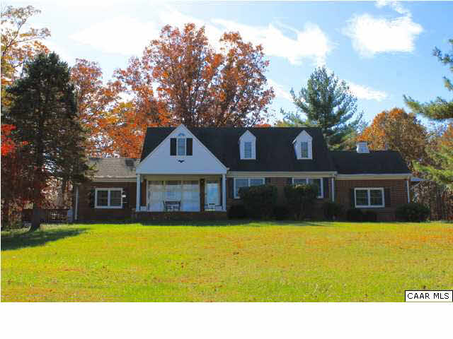 8607 3 Notch Road Louisa, VA 23093 - Photo 2 of 26 a view of a house with a swimming pool