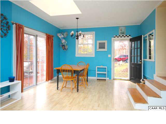 8607 3 Notch Road Louisa, VA 23093 - Photo 8 of 26 a dining room with furniture and window