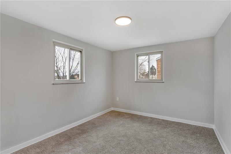 3320 Willett Road Pittsburgh, PA 15227 - Photo 15 of 19 Gallery Image 15