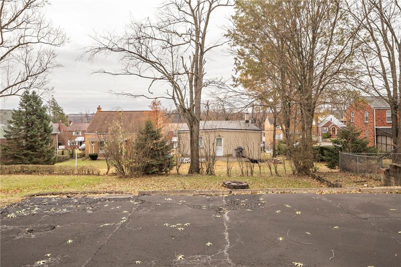 3320 Willett Road Pittsburgh, PA 15227 - Photo 17 of 19 Gallery Image 17