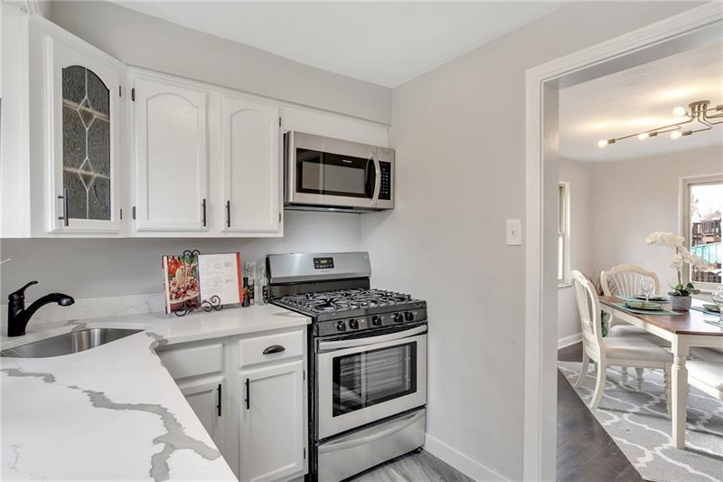 3320 Willett Road Pittsburgh, PA 15227 - Photo 9 of 19 Gallery Image 9