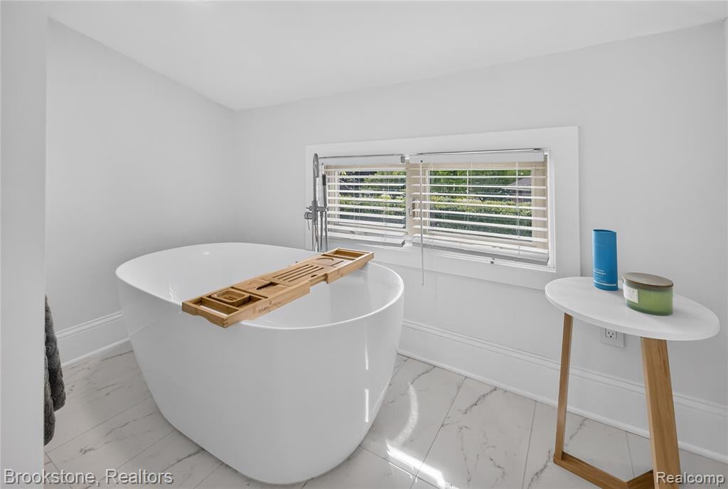2768 Hillendale Drive Rochester Hills, MI 48309 - Photo 29 of 50 Gallery Image 29