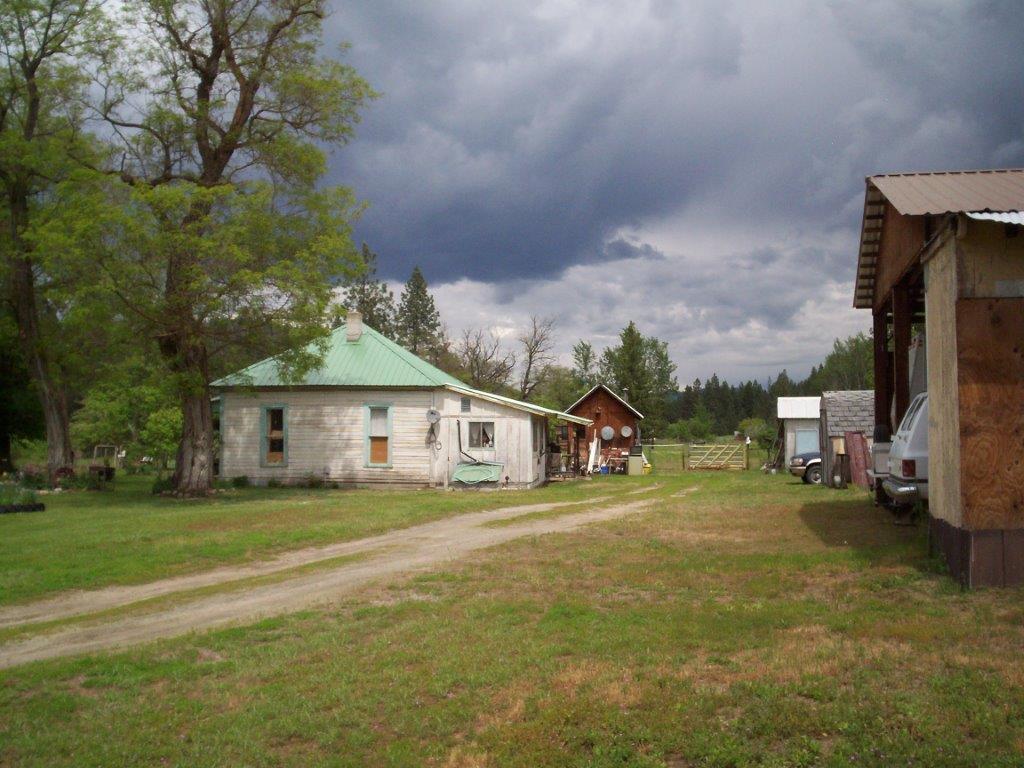 2319 Bossburg Road Evans, WA 99126 - Photo 11 of 20 Gallery Image 11