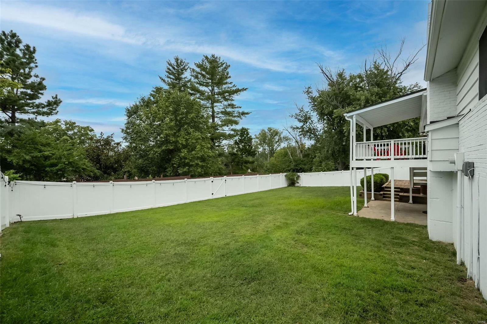 369 Greenmore Drive Ballwin, MO 63011 - Photo 27 of 30