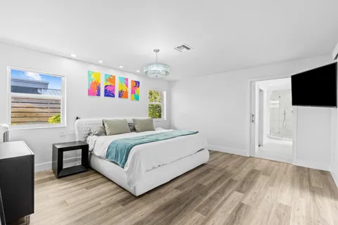 $3,000,000 | 3870 North 31st Terrace, Hollywood, FL 33021