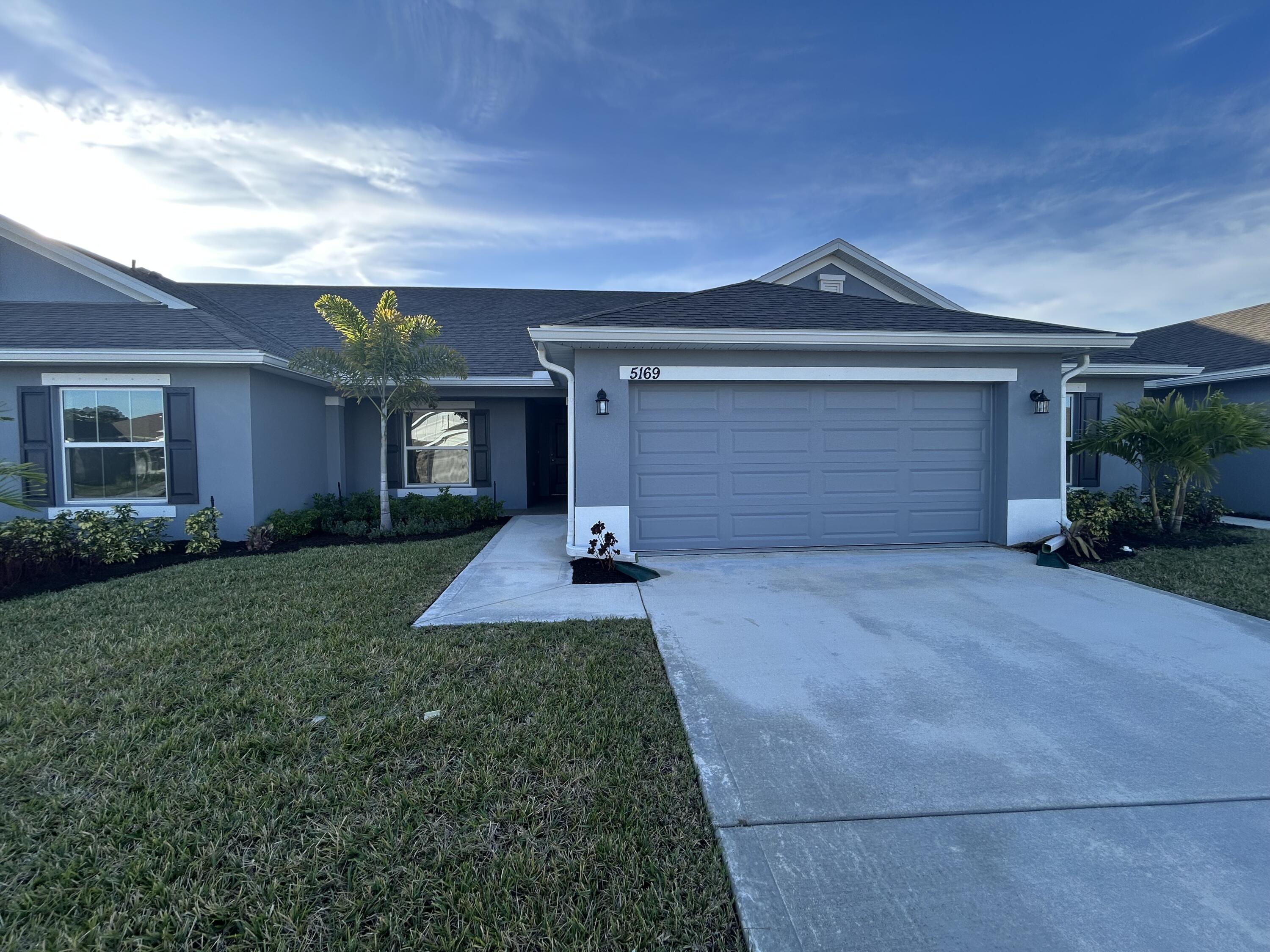 5169 Modeno Street Fort Pierce, FL 34951 - Photo 1 of 31 IMG_5364