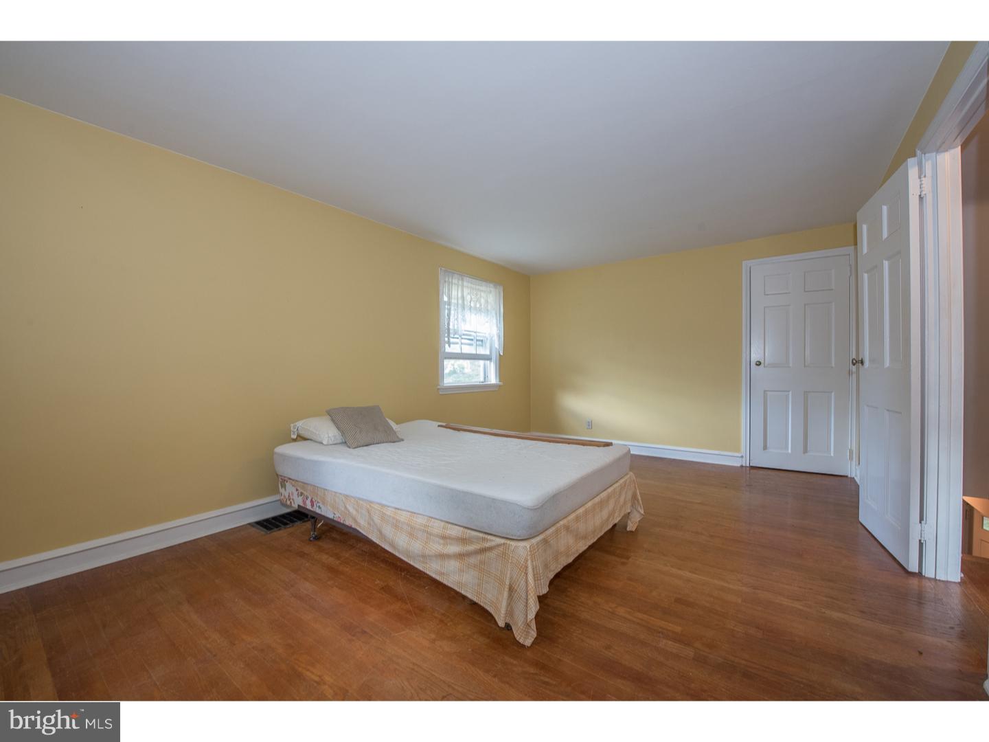 668 Parrish Road Swarthmore, PA 19081 - Photo 14 of 22 Bedroom - Main