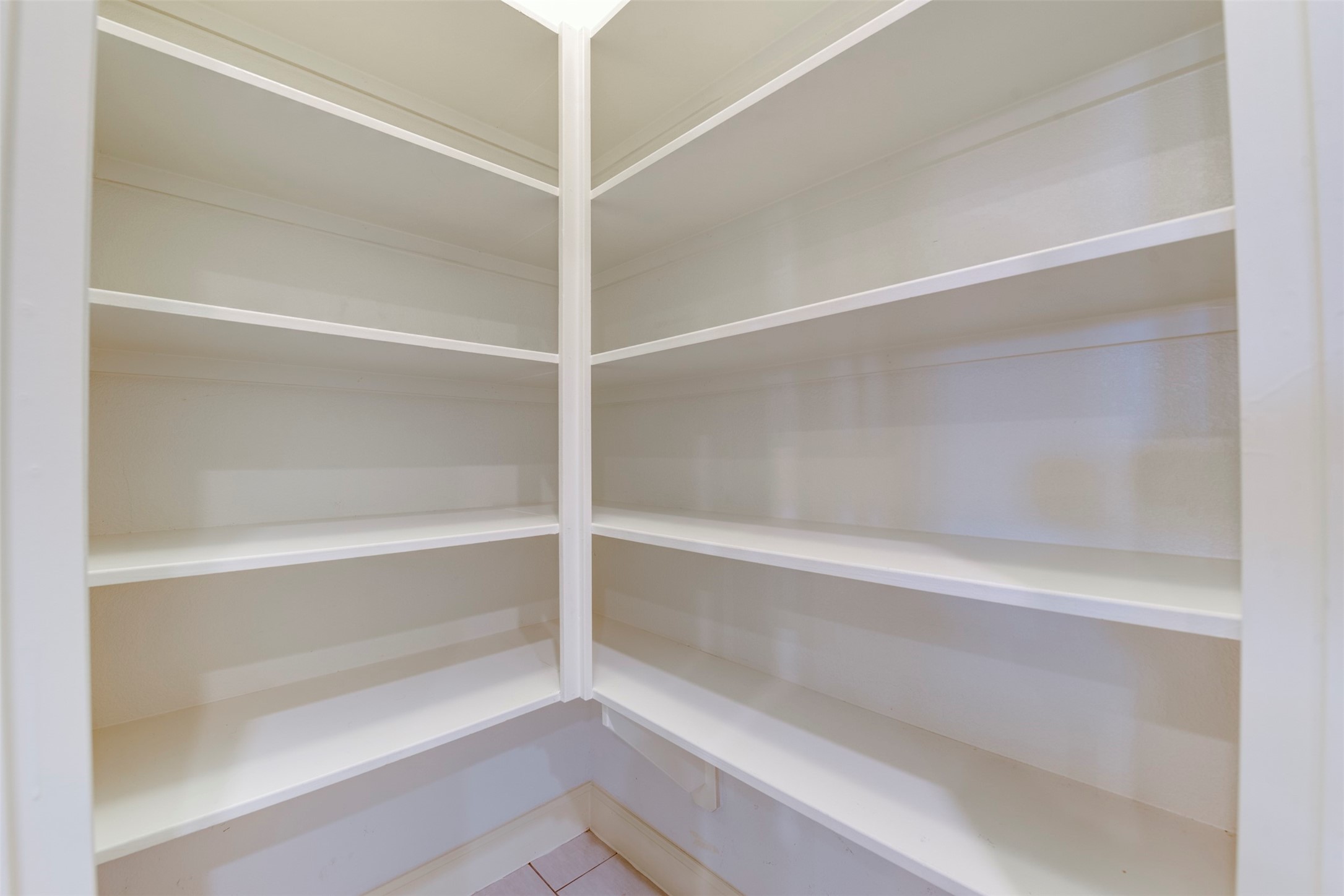 1811 Wichita Street, Unit A Houston, TX 77004 - Photo 7 of 36 a close up view of closet