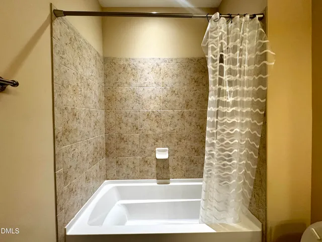 $2,900 | 1122 Alsace Drive, Apex, NC 27502