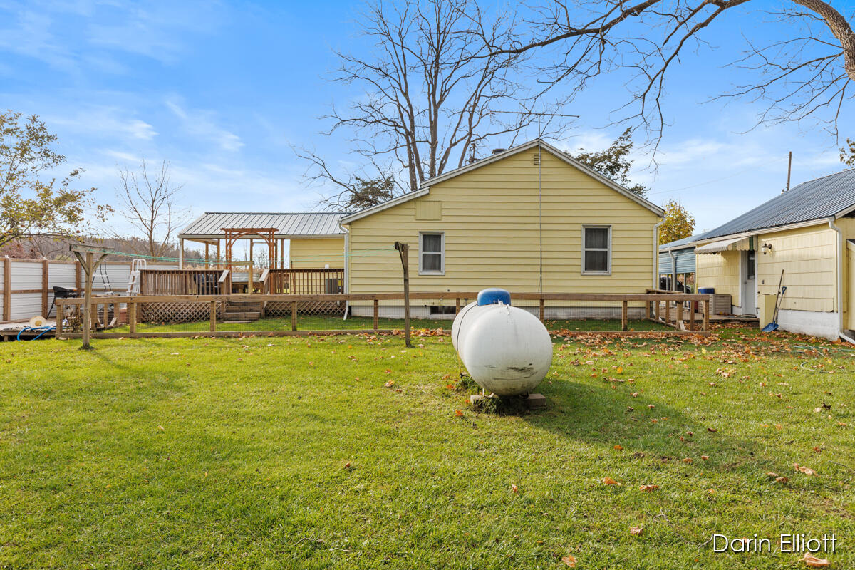 4161 Nickleplate Road Ionia, MI 48846 - Photo 25 of 32 IMG_1019