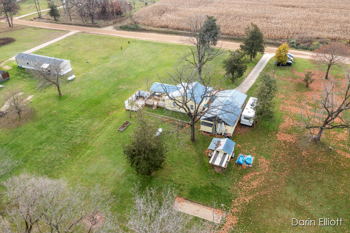 4161 Nickleplate Road Ionia, MI 48846 - Photo 28 of 32 IMG_1025
