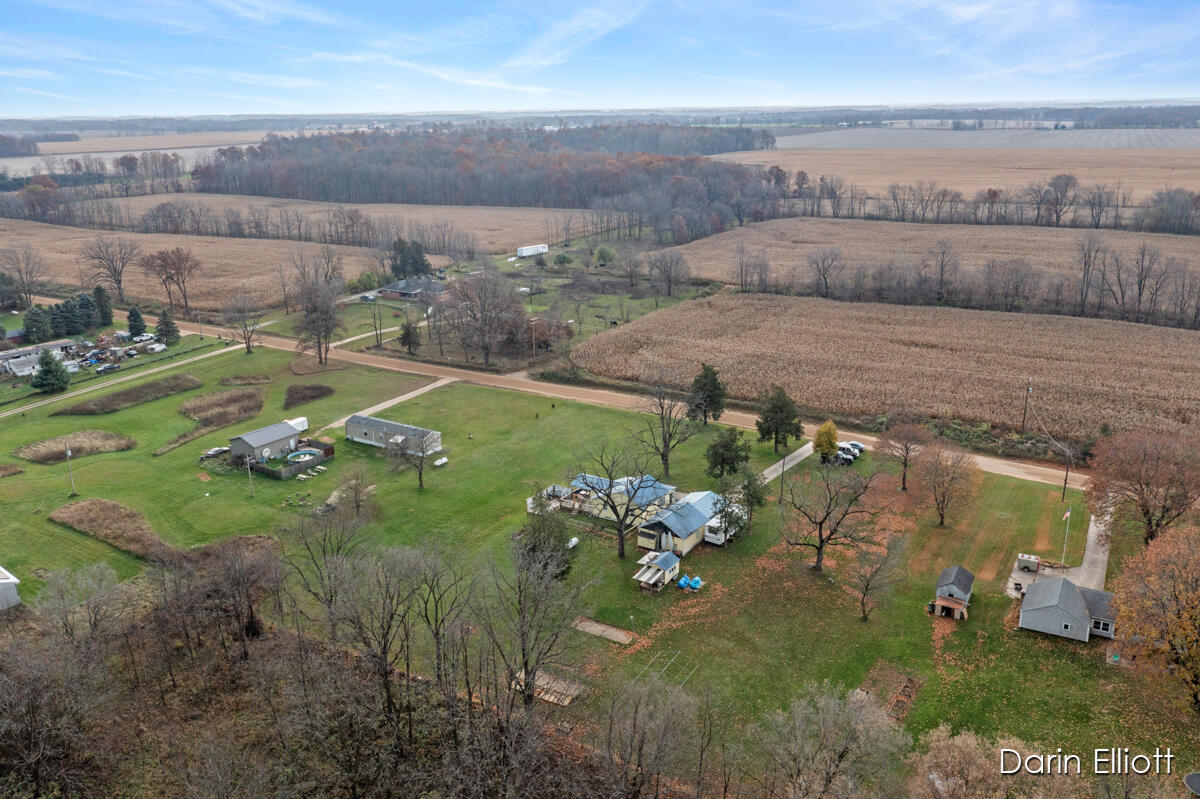 4161 Nickleplate Road Ionia, MI 48846 - Photo 29 of 32 IMG_1026
